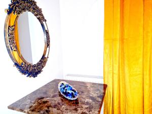 Spacious 3 rooms 5* mansion near Muzeului square. Free parking