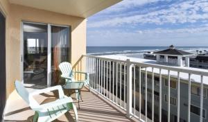 PT608 - Family Friendly Beachfront 22 condo - Walk to shoppingdining - Ubytování bez kategorie ve městě New Smyrna Beach