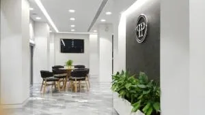 比雷埃夫斯港酒店 - 埃莱夫西纳