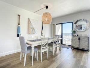 Beachfront Seascape Towers 226 ~ 1 Ocean view balcony 2 Overlooking Pool