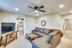 Stylish Logan Retreat with Smart TV and Central AandC! - Preston