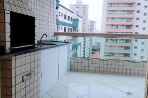 apto amplo c churrasqueira vista mar