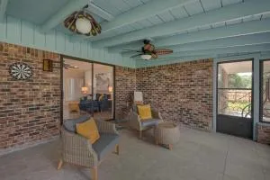 Quiet relaxing home - Close to Downtown & Beach 4BR-2BT - 米尔顿