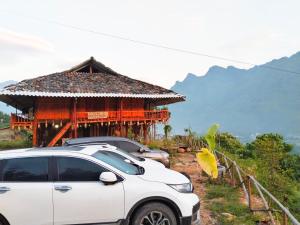 Tày Cốc Pảng Homestay