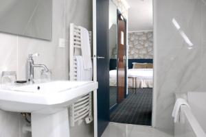 Le Pergolèse Paris Champs Elysées