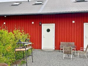 5 person holiday home in MUNSö-By Traum