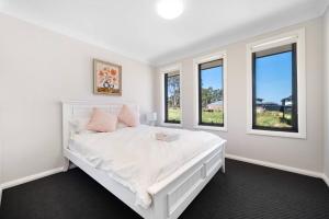 Relaxing Two-Level Retreat in Austral, NSW