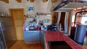Chalets Ski Chalet - Chez Helene Ski fb : photos des chambres