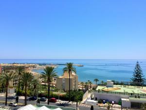 azul apartamentos orfeo benalmadena