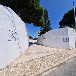 Moros Friends House - Cascais