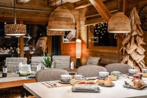 Chalets CHALET LUXE DE LA CROIX DU FRENE : photos des chambres