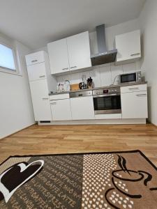 Stylish Apartment in Innsbruck + 1 parking spot