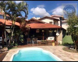 Excelente casa com piscina próximo da Praia...