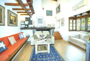 Owl Booking Villa Francesc - Family and Friends