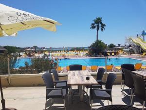 Campings JP - L'Eleganzia 2 ch, clim reversible, Confort et Elegance, : photos des chambres