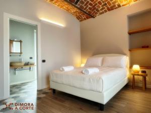 Dimora a Corte