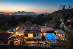 Holiday Home Mamita - Heated pool