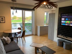 Riverside apartment self check-in