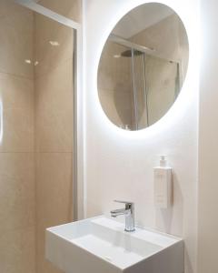 Cavour FillYourHomeWithLove Design Apartment