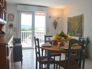 Appartements Appartement Frejus, 2 pieces, 3 personnes - FR-1-226A-66 : photos des chambres
