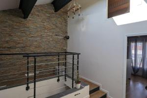 Maison de 5 chambres de 195 m carrés près dOrly.