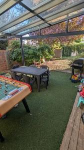 Maison de 5 chambres de 195 m carrés près dOrly.