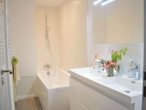 Appartements Appartement Banyuls-sur-Mer, 3 pieces, 5 personnes - FR-1-225C-77 : photos des chambres