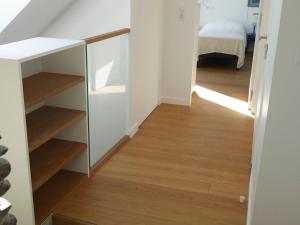 Maisons de vacances Charmante grange renovee avec jardin a 800m de la plage, 6 couchages, moderne et confortable - FR-1-418-208 : photos des chambres