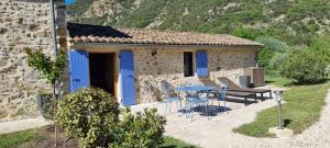 B&B / Chambres d'hotes Mas De La Lance : Chambre Double
