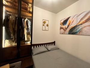 Beautiful 1bed condo Nr Airport, MOA, Makati, Bay