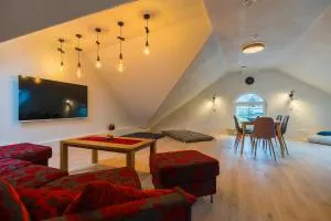 Apteegimaja Apartment - Aakre