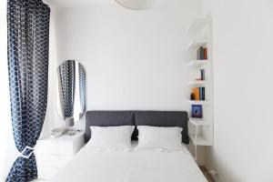 VICOLO CORTO Centro Storico Holiday & Home-Office