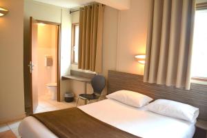 Hotels Hotel Le Floreal : photos des chambres