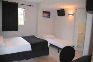 Hotels Hotel Le Floreal : photos des chambres