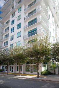 Beautiful Loft in Downtown Miami For 4 people 2208