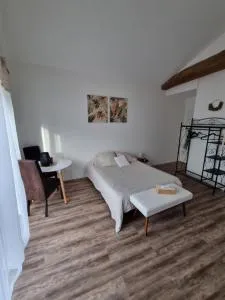 Escapade Beaujolaise - Studio - Chaneins