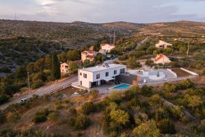 Villa Smiljana with swimming pool