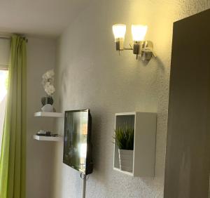 Appartements Studio meuble pres de la plage : photos des chambres