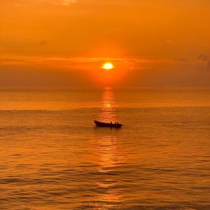 Maadathil Cottages & Beach Resort
