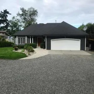 Sunset Escapes Waterfront Vacation rental - Point Roberts