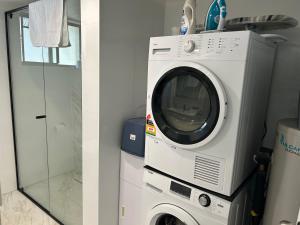 Kirra Beach Unit