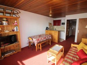 Appartements Duplex 3 pieces cabine 8 pers, pied des pistes a Auris en Oisans - FR-1-297-337 : photos des chambres