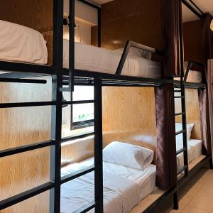 Happiness Hostel