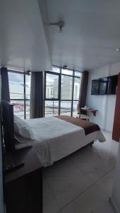 HOTEL REAL PLAZA