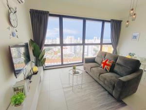 Infinity Pool, Georgetown, Up to 11 Pax, 2 Bedrooms, 2 Bathrooms, 2 Car Parks by Star Home - 3hvězdičkové hotely ve městě Jelutong