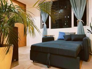 1BR Calyx Residences by Hooga Home 3minutes walk to Ayala Center Cebu