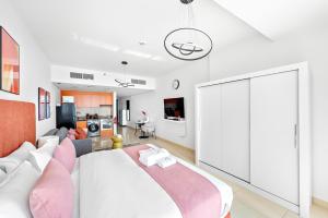 StoneTree - Modern Stylish Studio in JLT