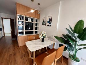 Serviced apartment w heater- Greenpearl Bắc Ninh