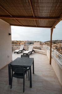 The Willows Penthouses with Jacuzzi