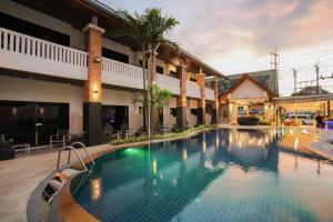 ETK Patong Resort